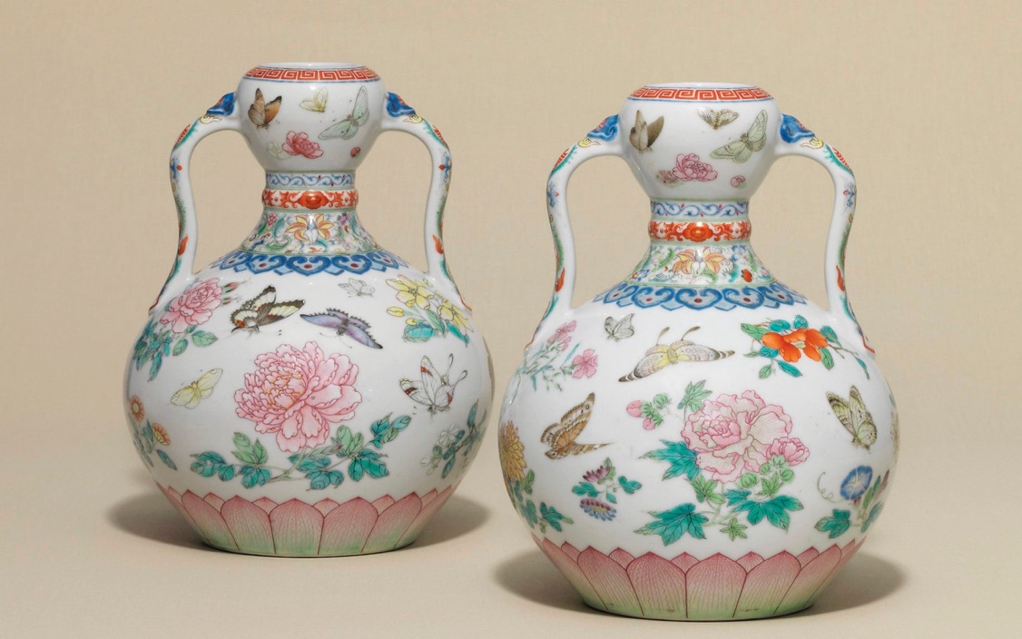 Famille Rose &#39;Butterfly&#39; Vases